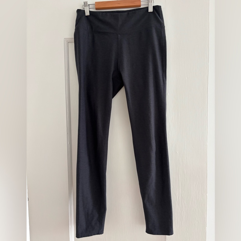 APC OV zipper leggings